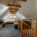 Resla I, Ii, & Wellness Banská Štiavnica