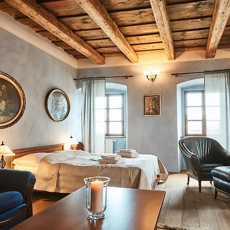 Hotel Resla I, Ii,