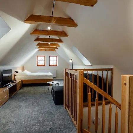 Resla I, Ii, & Wellness Banská Štiavnica