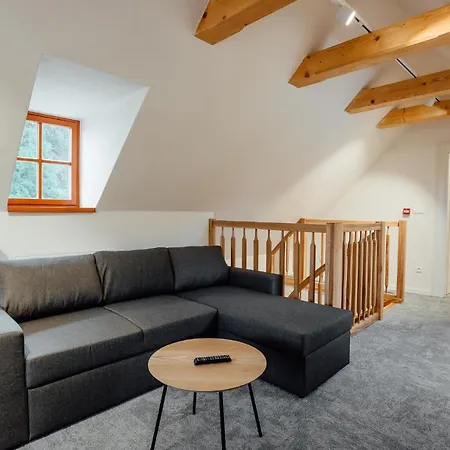 Resla I, Ii, & Wellness Ξενοδοχείο