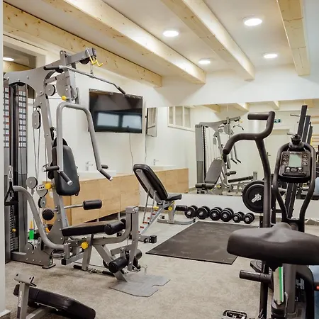 Resla I, Ii, & Wellness Ξενοδοχείο 3*