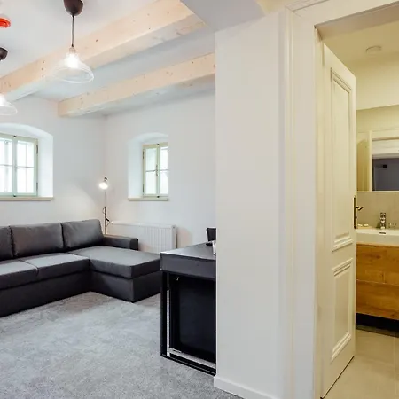 Resla I, Ii, & Wellness Ξενοδοχείο