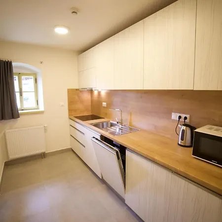 Resla I, Ii, & Wellness 호텔 Banská Štiavnica