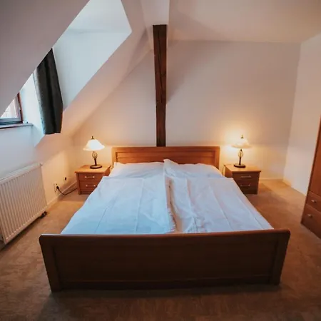 Resla I, Ii, 3* Banska Stiavnica