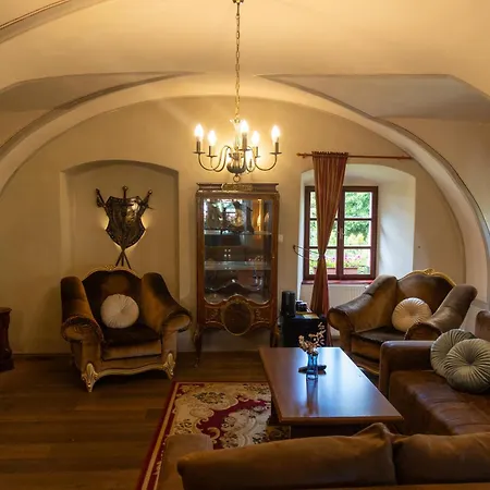 Resla I, Ii, Banska Stiavnica