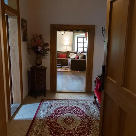 Resla I, Ii, Hotel