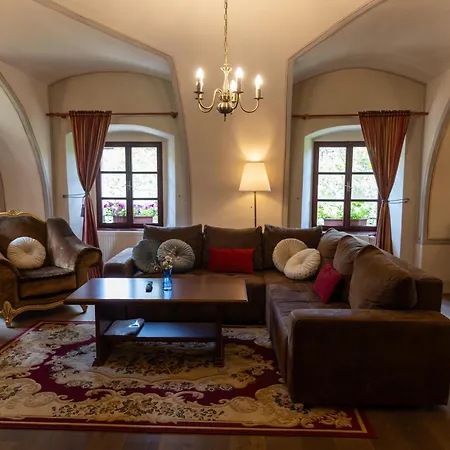 Resla I, Ii, Hotel 3*