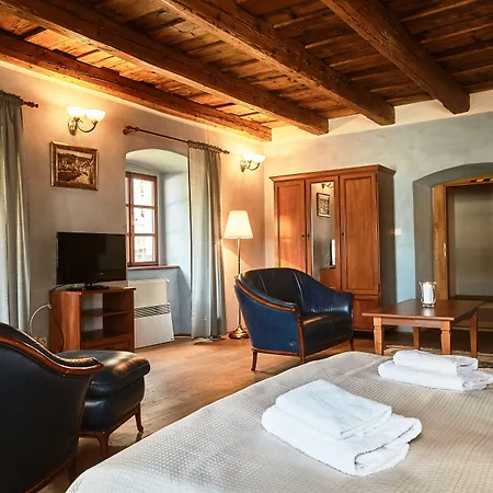 Resla I, Ii, & Wellness 호텔 3*