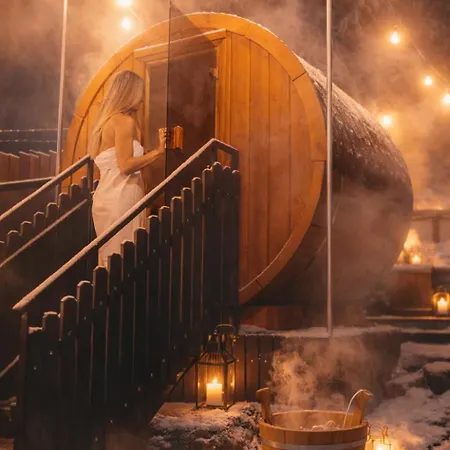 Resla I, Ii, & Wellness 3* Banská Štiavnica