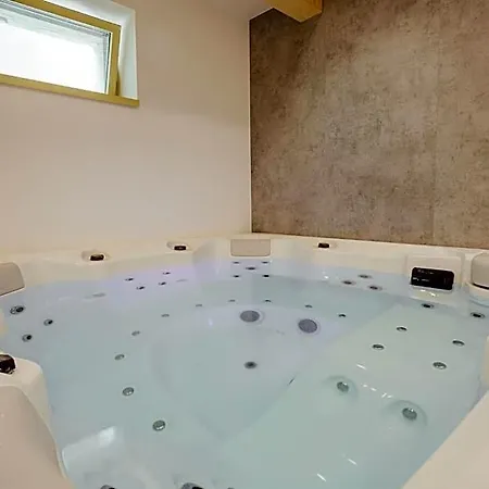 Resla I, Ii, & Wellness Hotel Banská Štiavnica