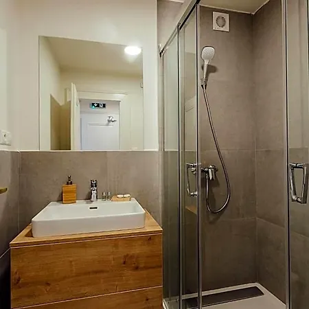 Resla I, Ii, & Wellness Hotel