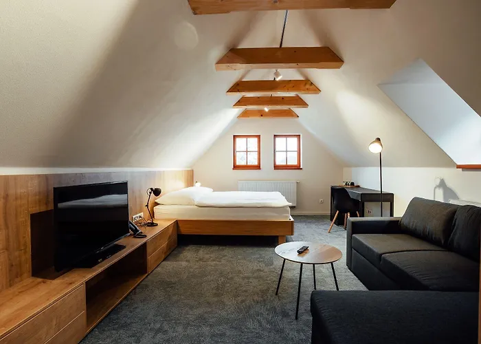 Resla I, Ii, & Wellness Otel